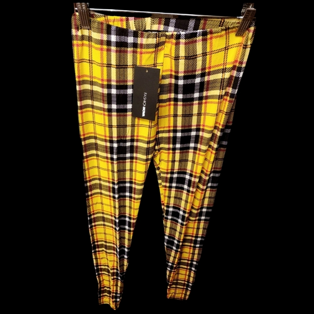 🍁🍂FN Plaid Yellow Leggings Super Soft